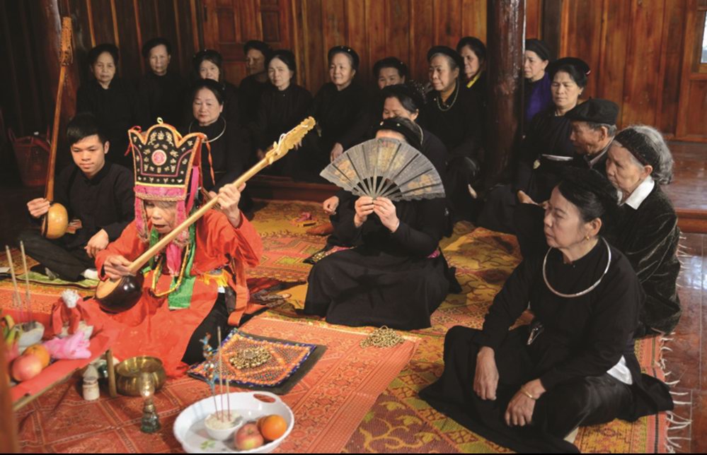 The art of Then singing of the Tay ethnic group in Sapa